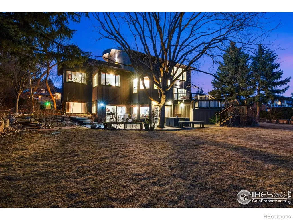 6686 Fairways Drive Niwot CO 80503