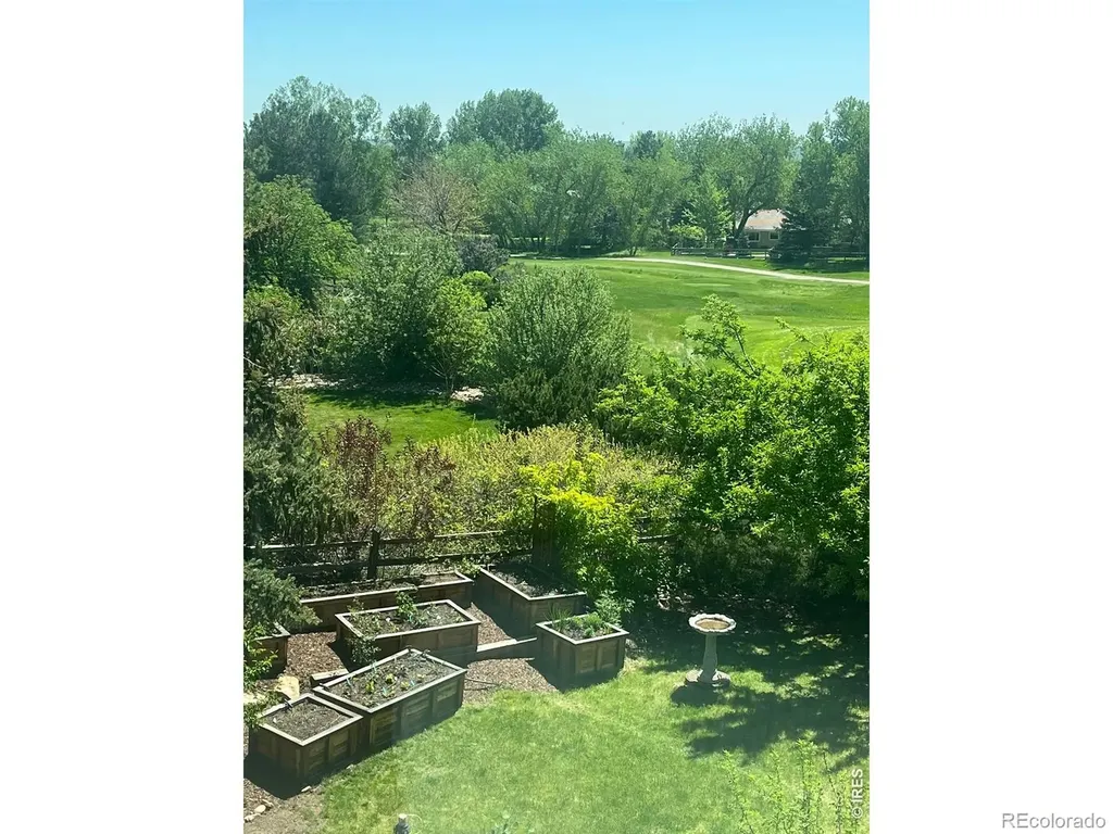 6686 Fairways Drive Niwot CO 80503