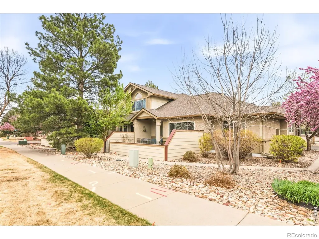 563 Ridgeview Drive Louisville CO 80027