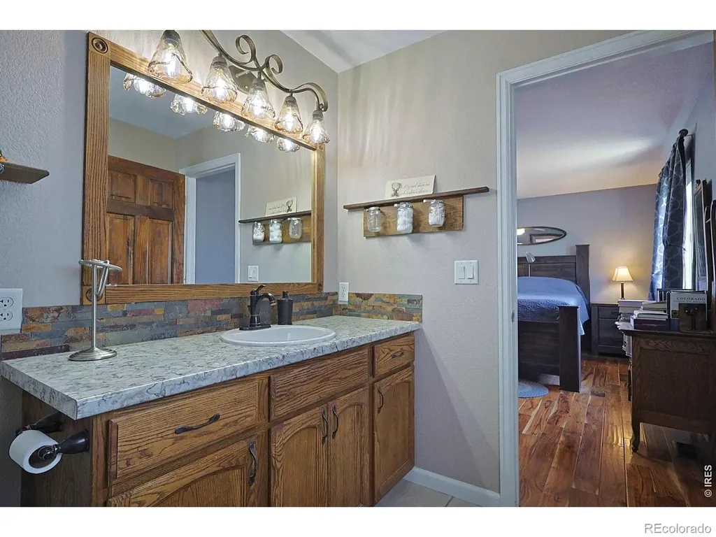 16498 County Road 100 Nunn CO 80648