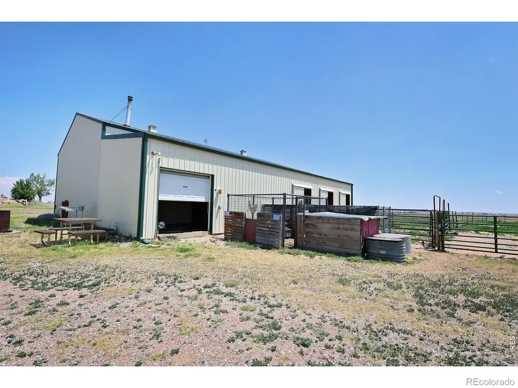 16498 County Road 100 Nunn CO 80648