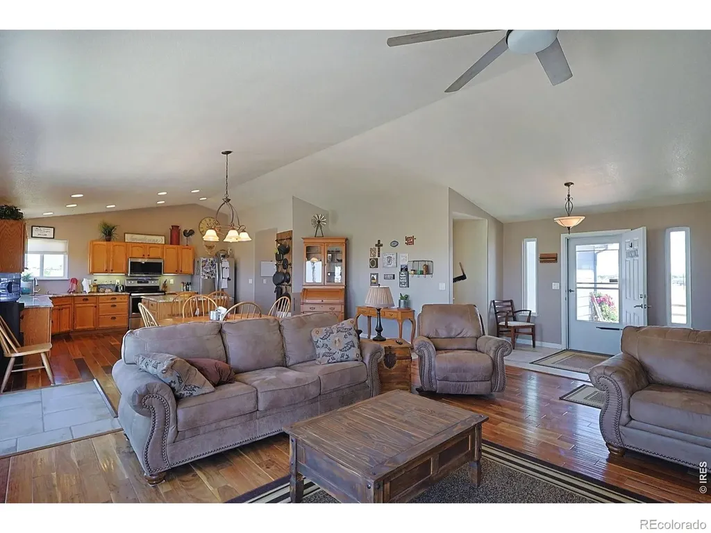 16498 County Road 100 Nunn CO 80648
