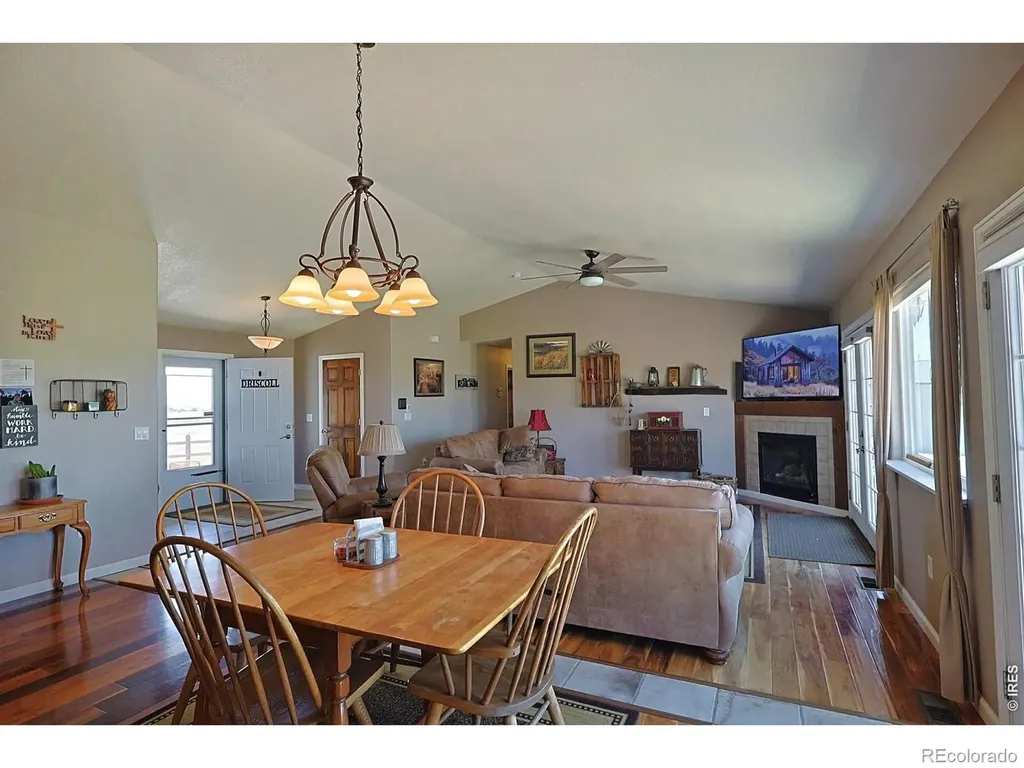 16498 County Road 100 Nunn CO 80648