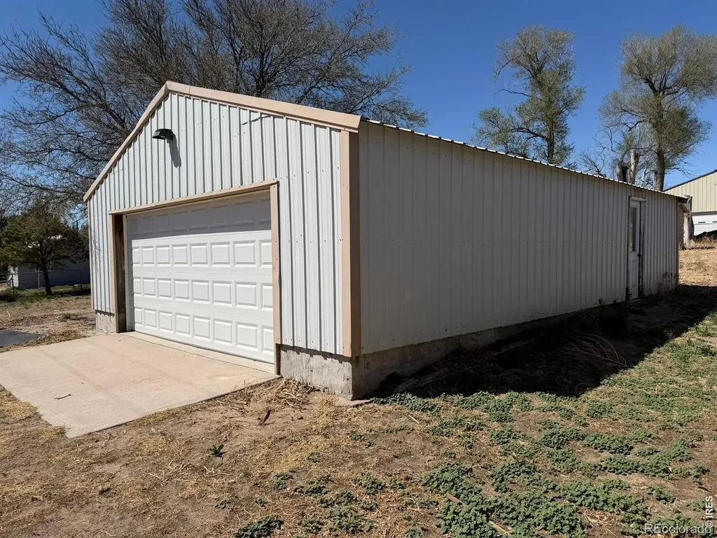 37425 N Railroad Street Wray CO 80758