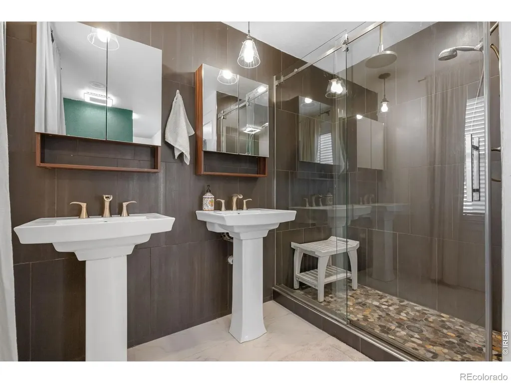 1029 Katy Lane Longmont CO 80504