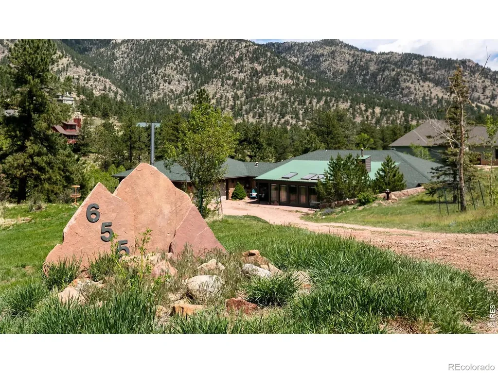 655 Kiowa Road Lyons CO 80540