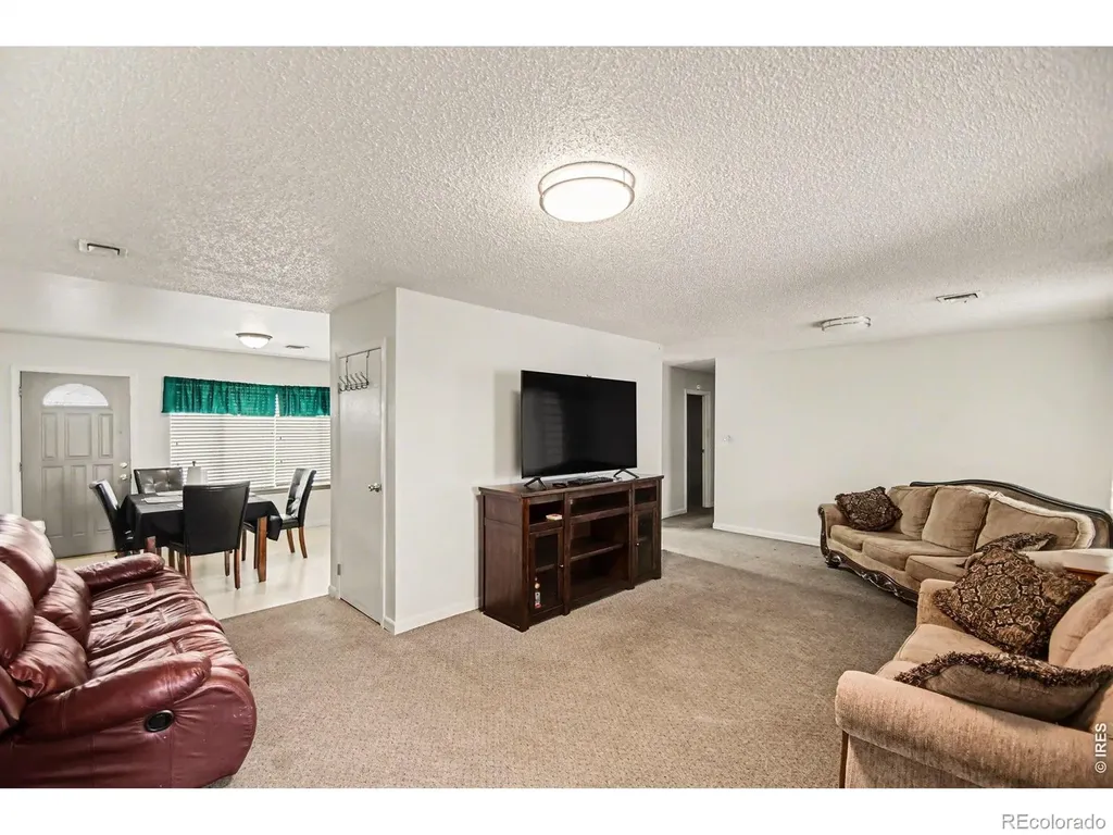 407 E Corona Avenue Wiggins CO 80654