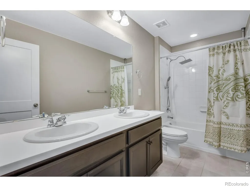 27890 E 7th Place Aurora CO 80018