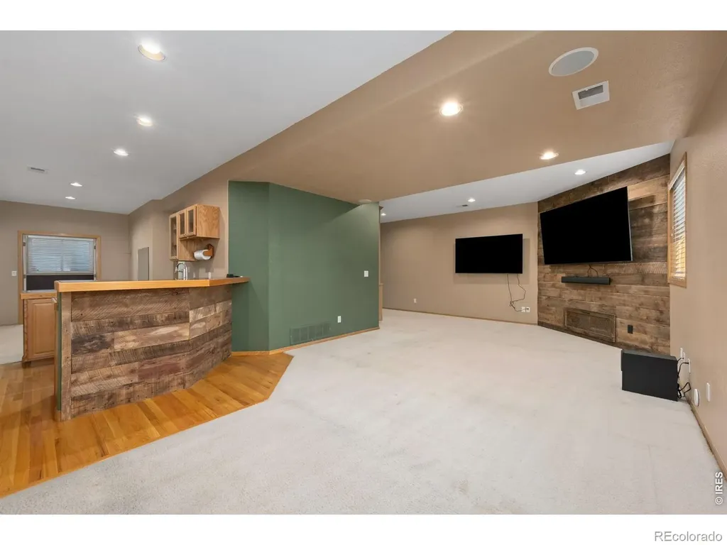 1410 Wildrose Drive Longmont CO 80503