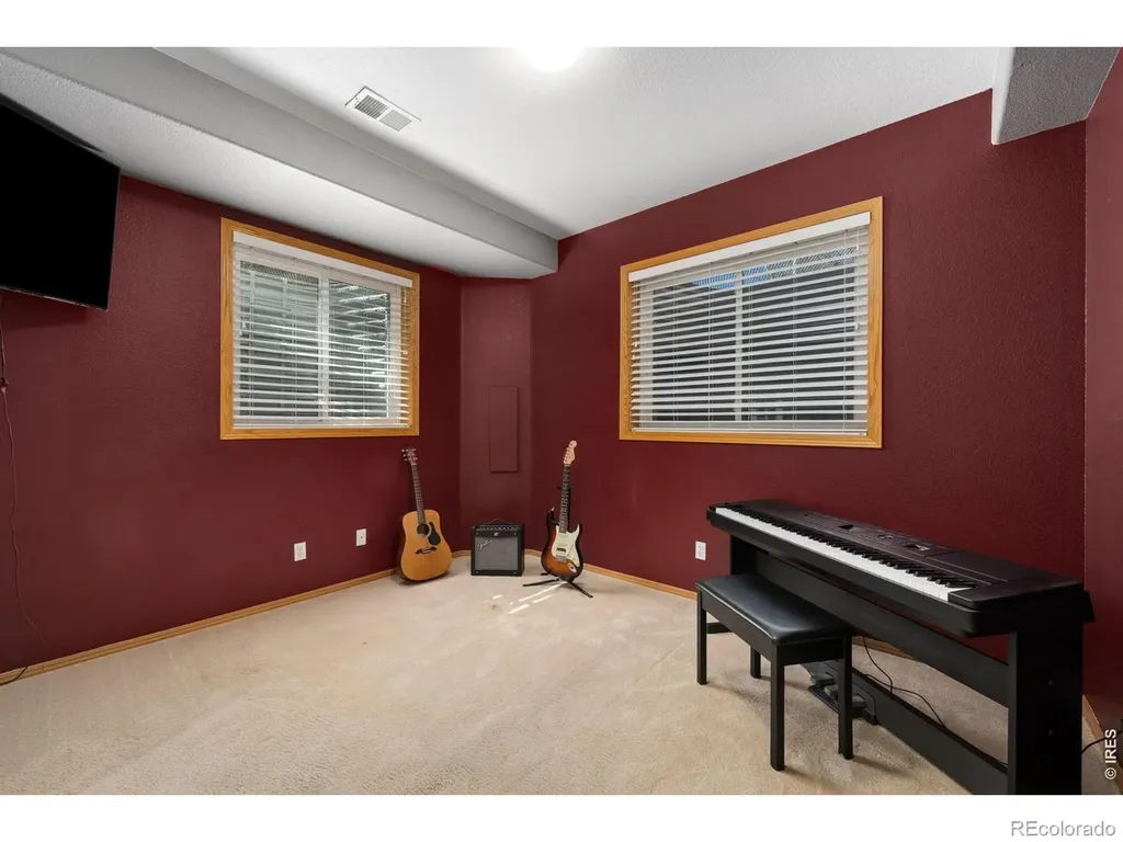 1410 Wildrose Drive Longmont CO 80503