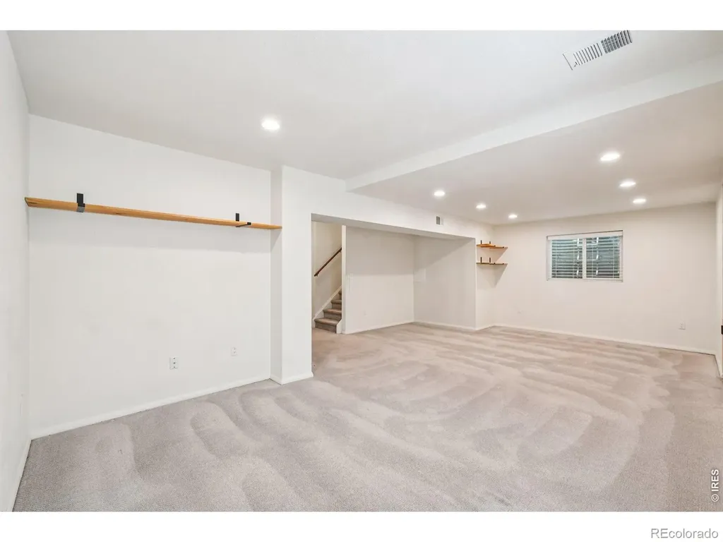 8064 Meadowdale Square Niwot CO 80503