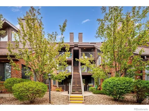 846 S Vance Street Lakewood CO 80226