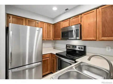 846 S Vance Street Lakewood CO 80226