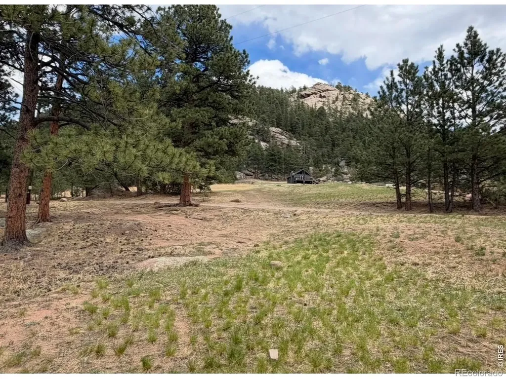 8 Estes Park Estates Drive Lyons CO 80540