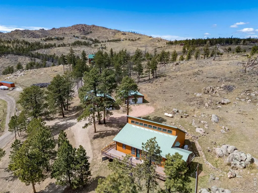 3069 Davis Ranch Road Bellvue CO 80512