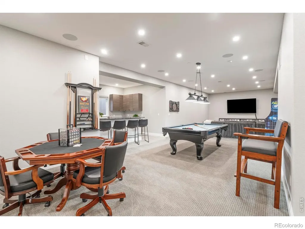 8712 Portico Lane Longmont CO 80503