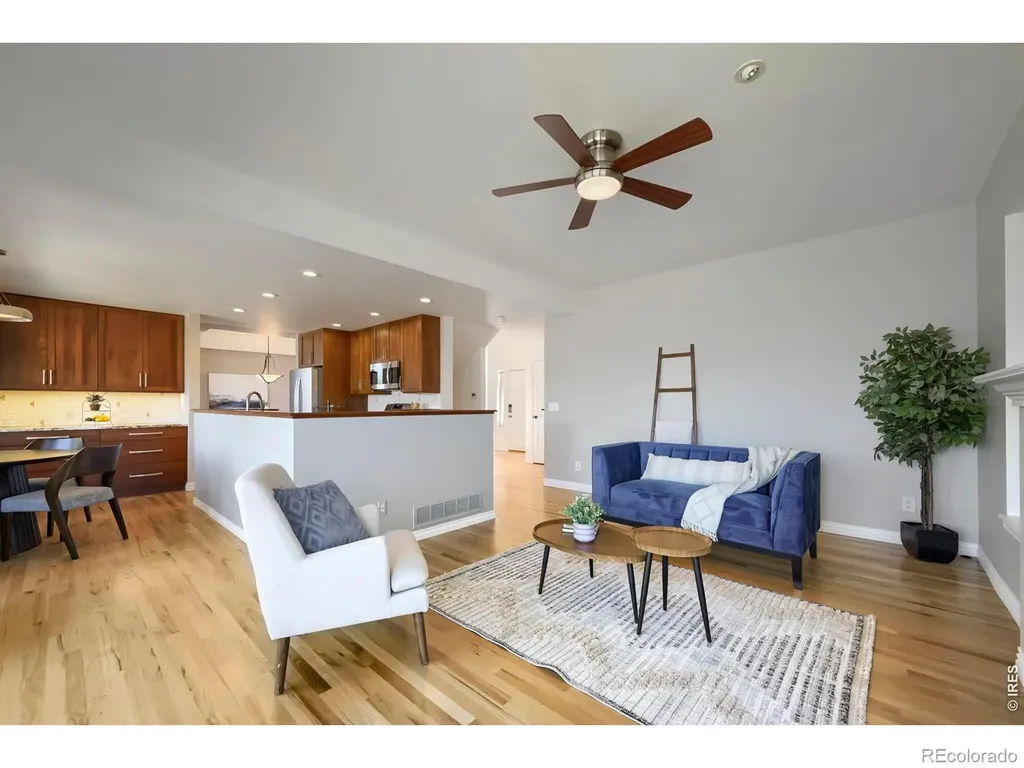3965 Hawthorne Circle Longmont CO 80503