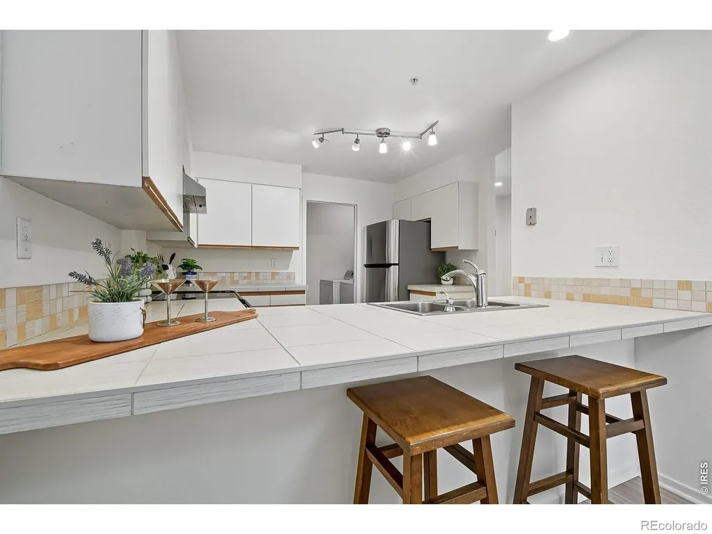 2938 Kalmia Avenue Boulder CO 80301