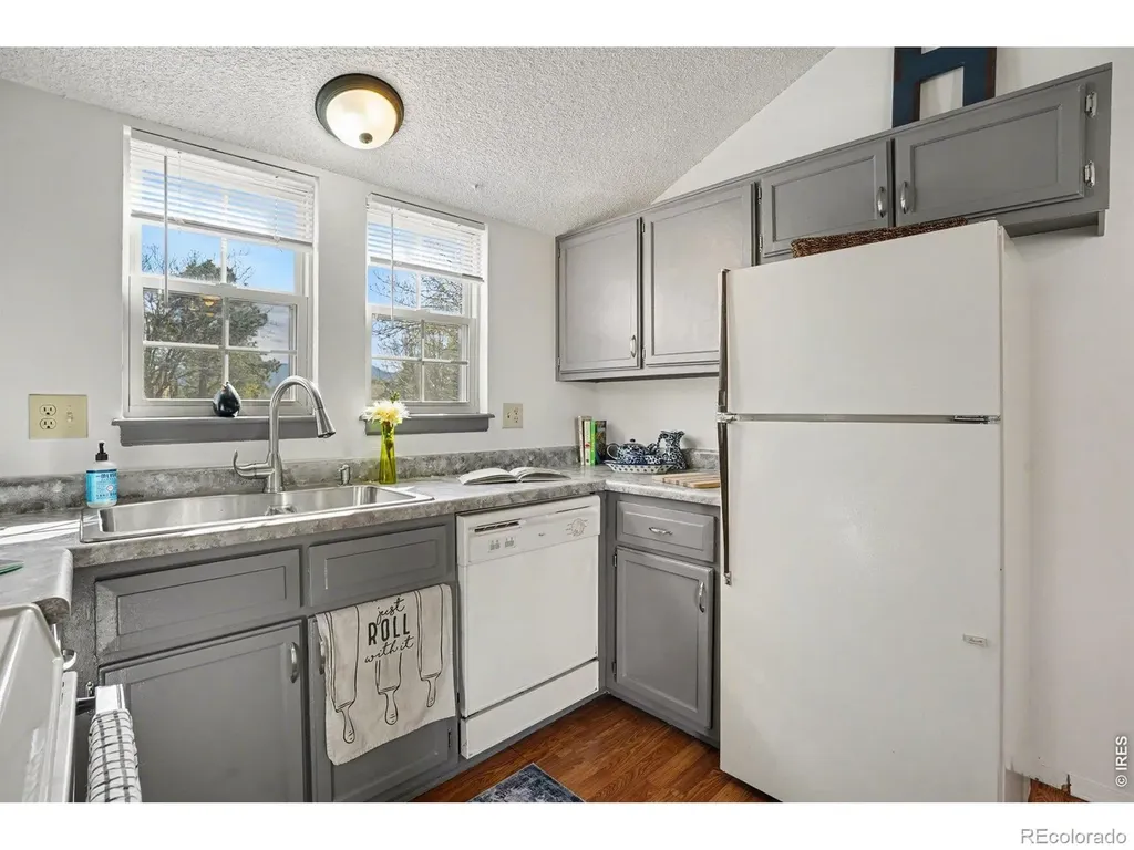 6745 Mountain Top Lane Colorado Springs CO 80919