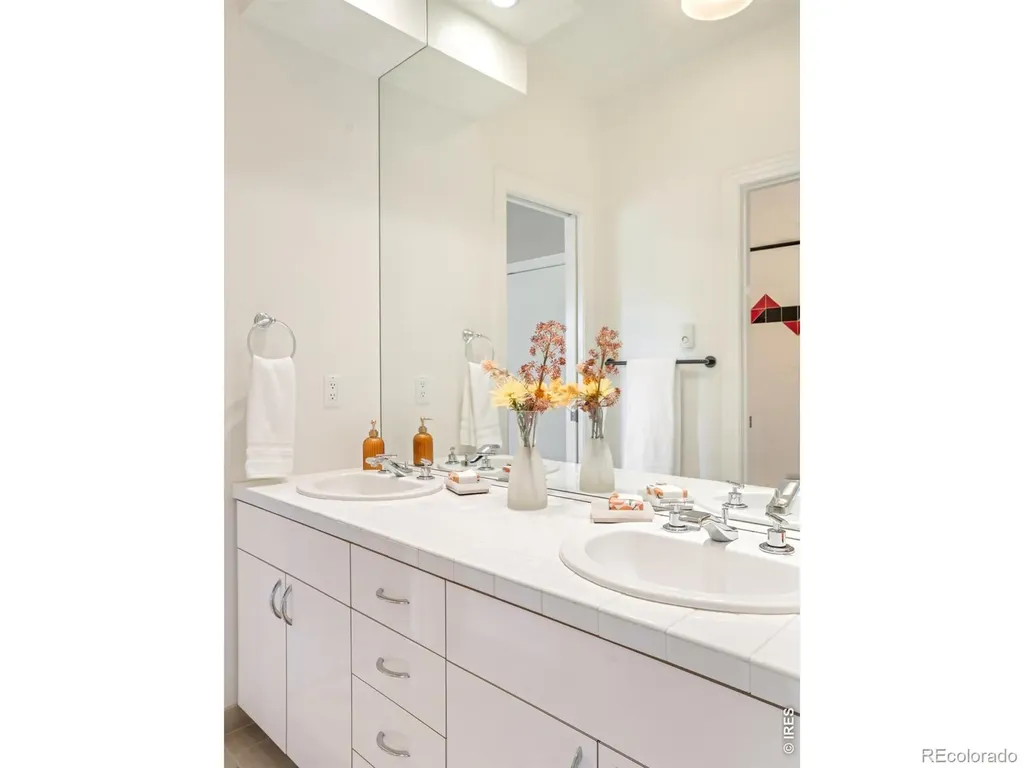 2541 Tamarack Avenue Boulder CO 80304