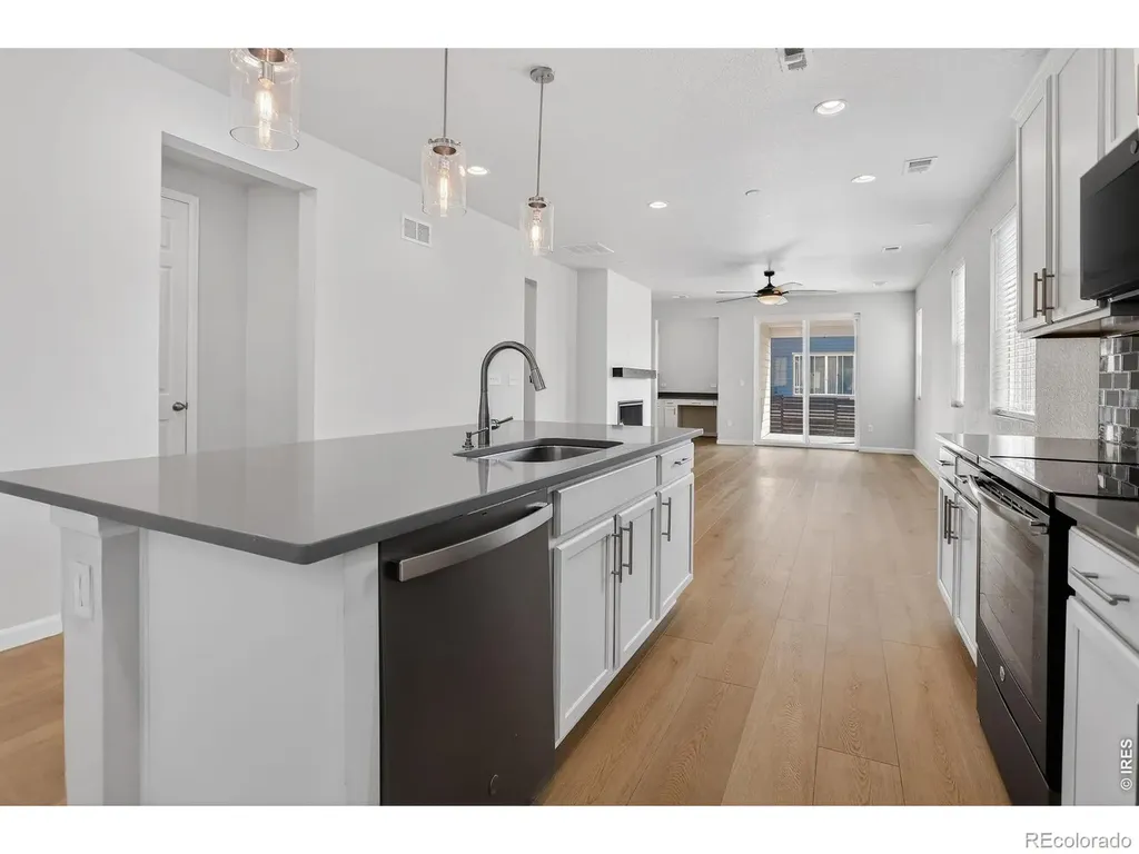 26984 E Archer Avenue Aurora CO 80018