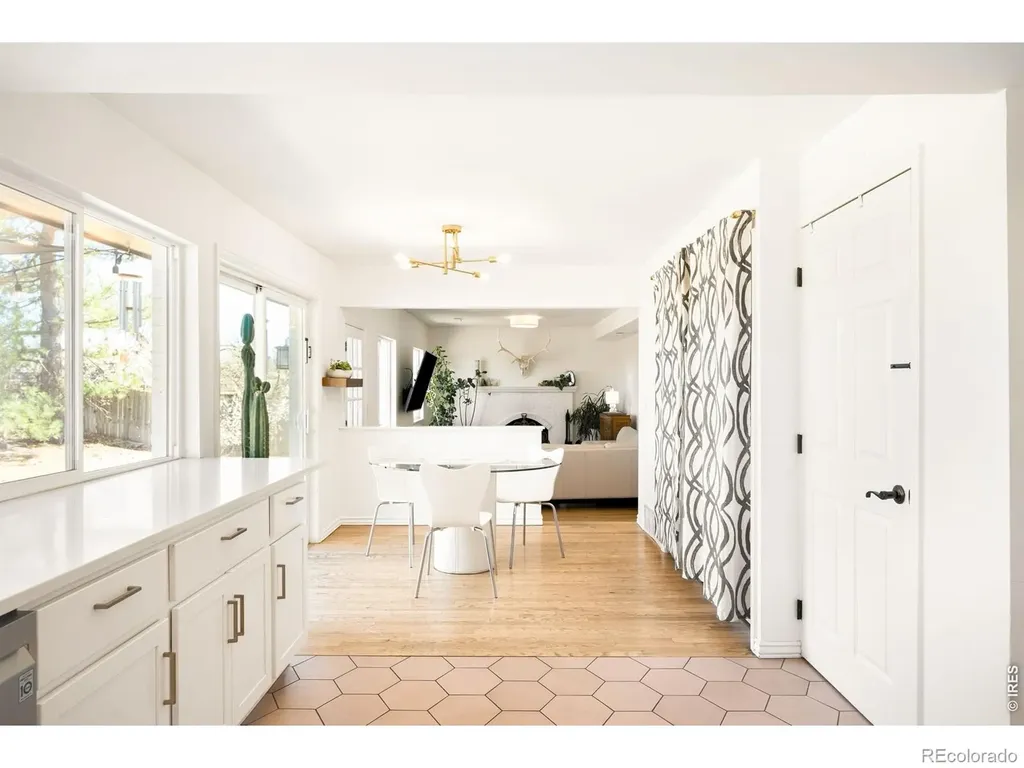 4872 Earle Circle Boulder CO 80301