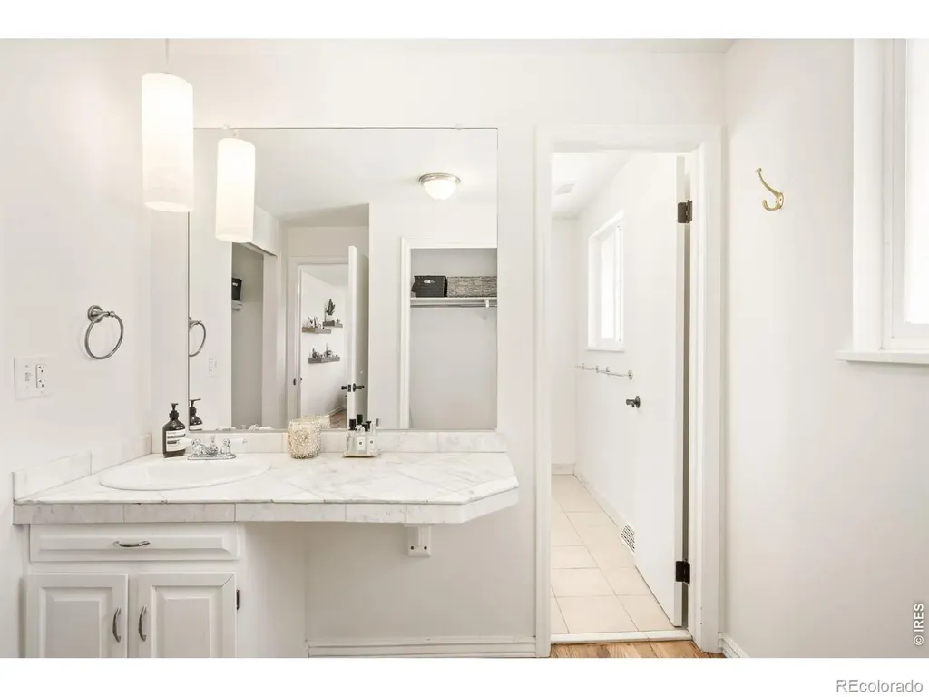 4872 Earle Circle Boulder CO 80301
