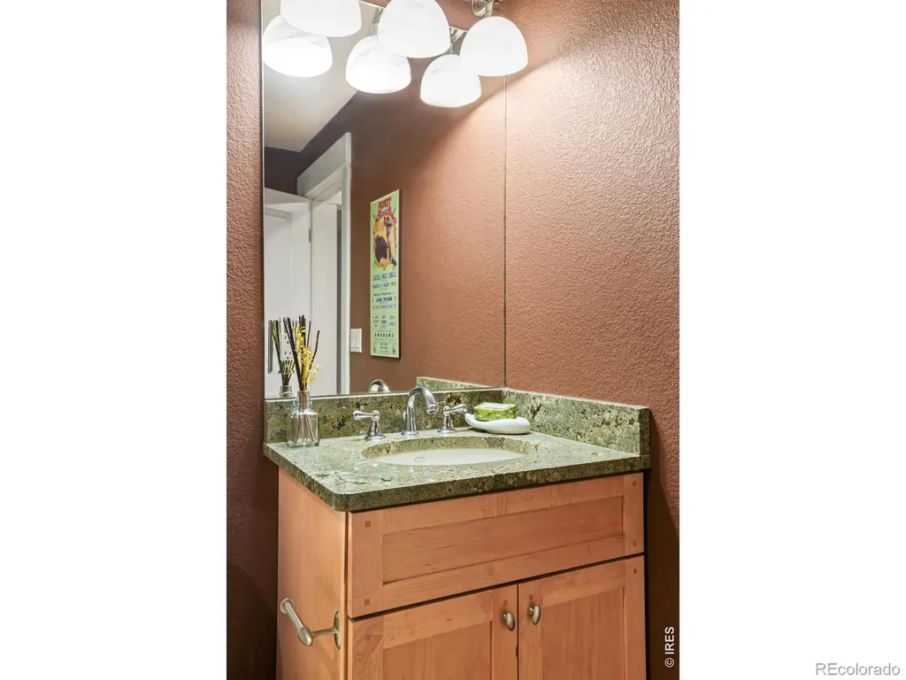 2040 Oak Avenue Boulder CO 80304