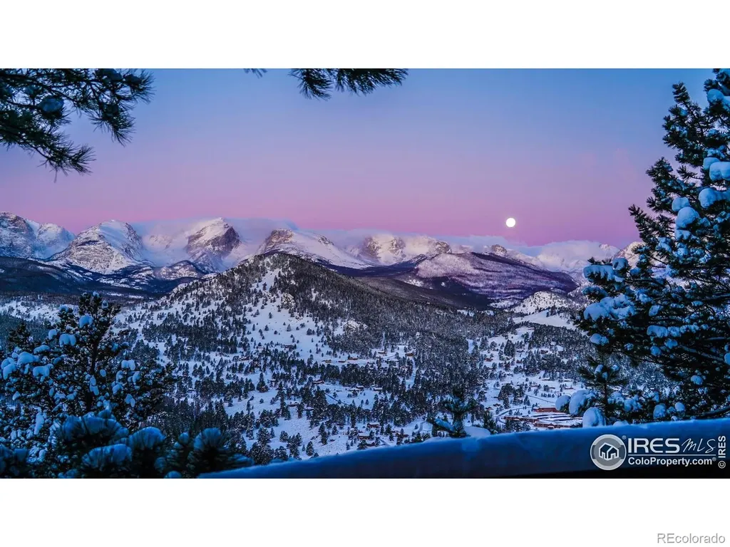 1731 Aspencliff Court Estes Park CO 80517