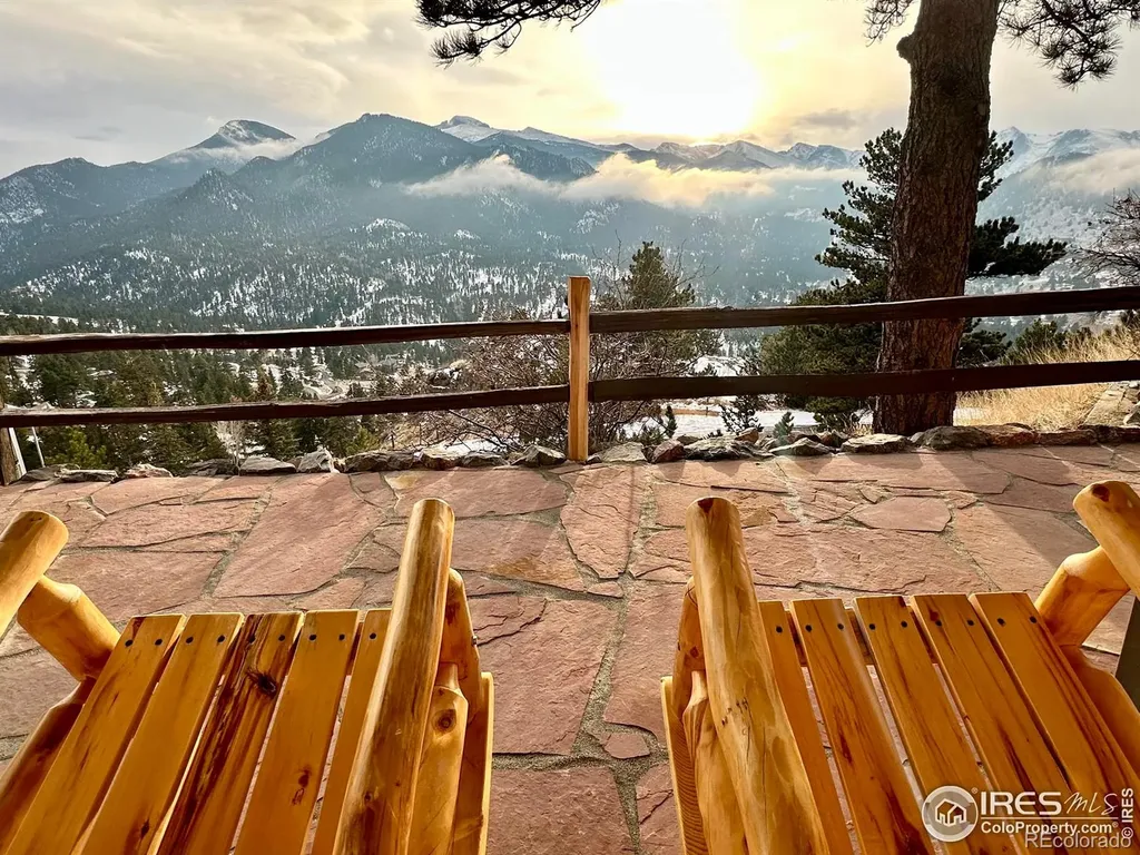 1731 Aspencliff Court Estes Park CO 80517