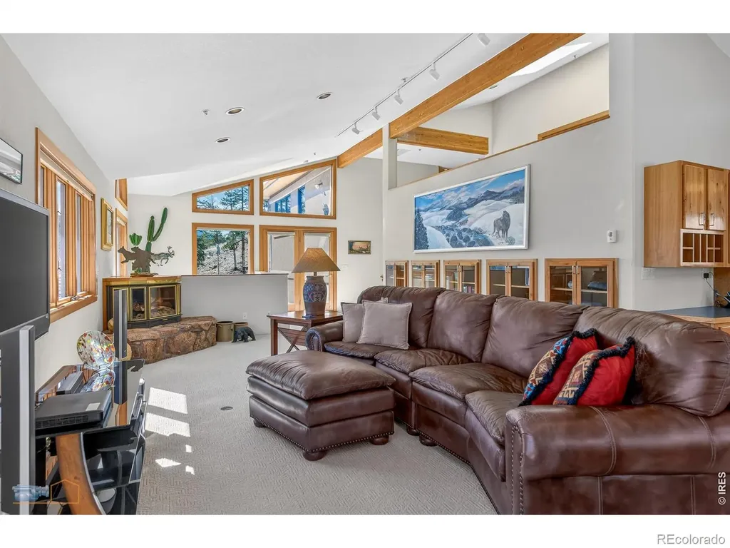 1006 Kneale Road Eldorado Springs CO 80025