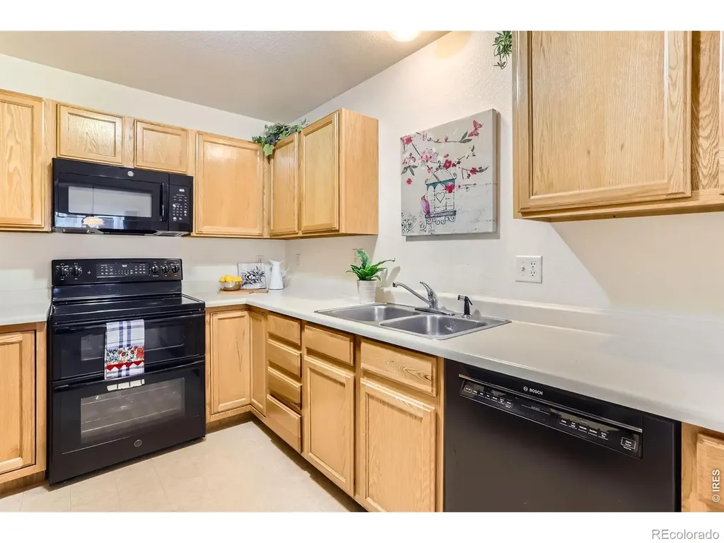 1601 Great Western Drive Longmont CO 80501