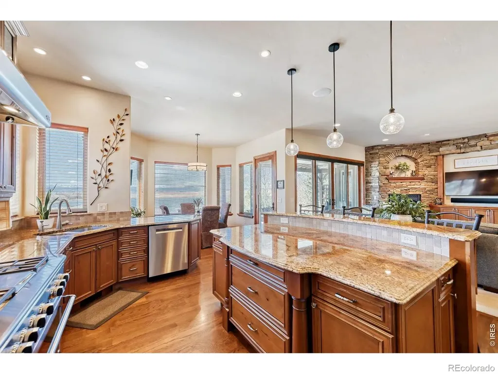 5759 Pelican Shores Drive Longmont CO 80504