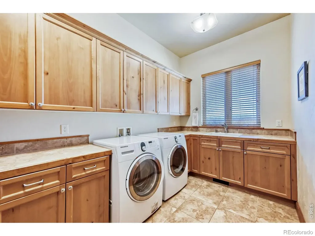 5759 Pelican Shores Drive Longmont CO 80504