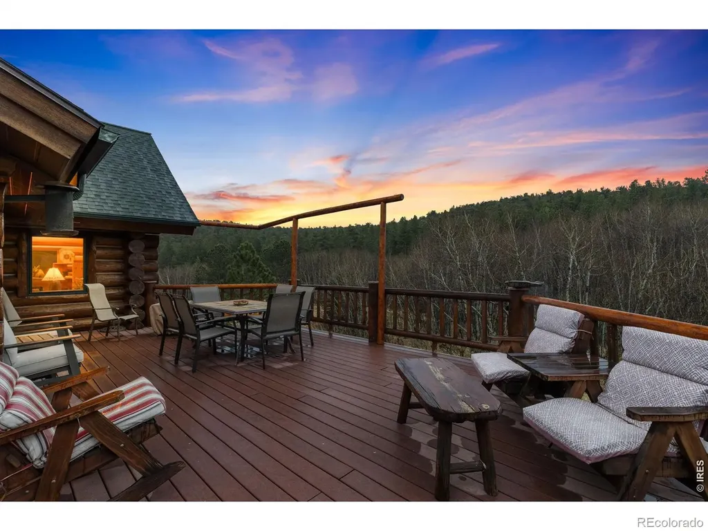 470 Big John Road Lyons CO 80540
