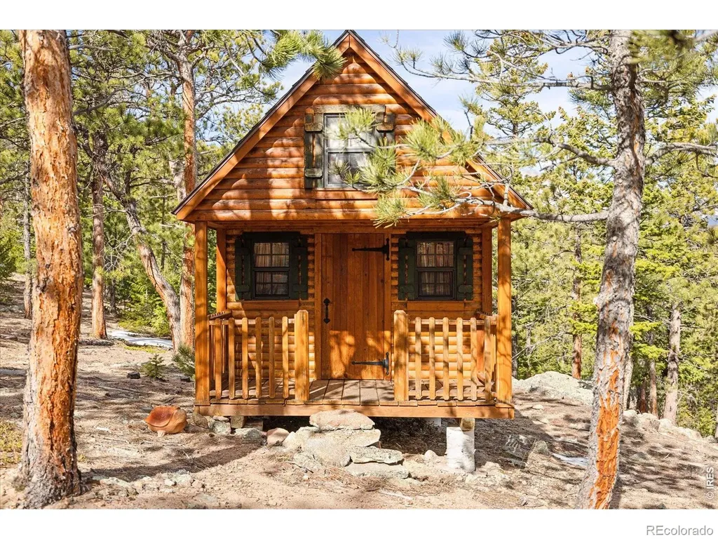 149 Rockledge Circle Lyons CO 80540