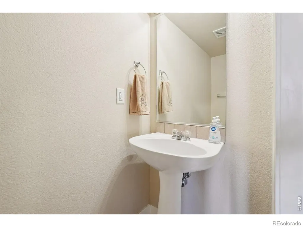 1329 60th Avenue Greeley CO 80634