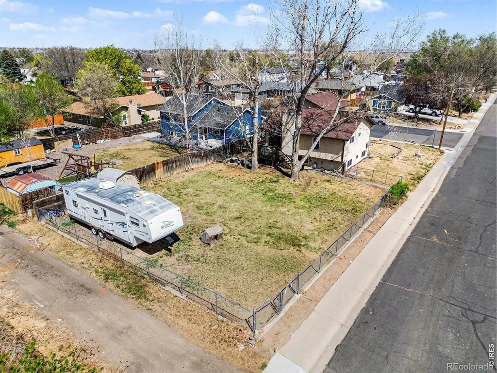 205 6th Street Mead CO 80542