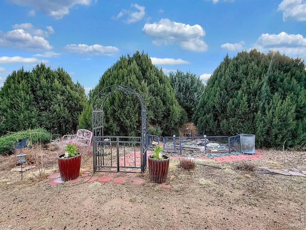 13969 County Road 33 Sterling CO 80751