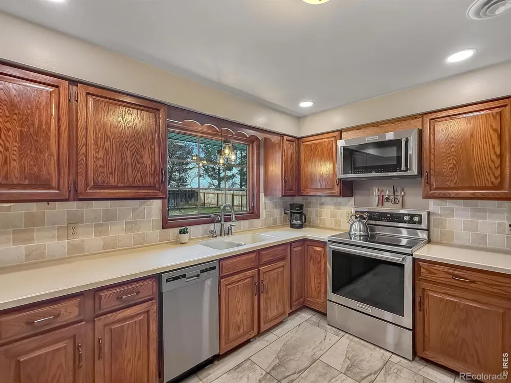 13969 County Road 33 Sterling CO 80751