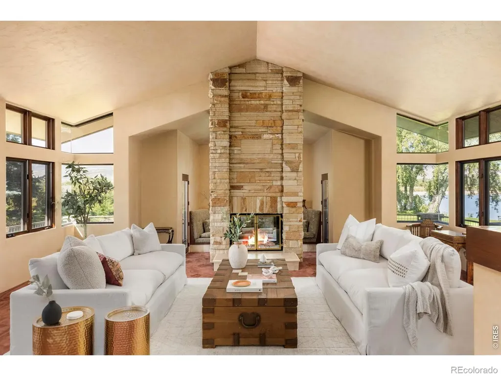 7007 Rozena Drive Longmont CO 80503