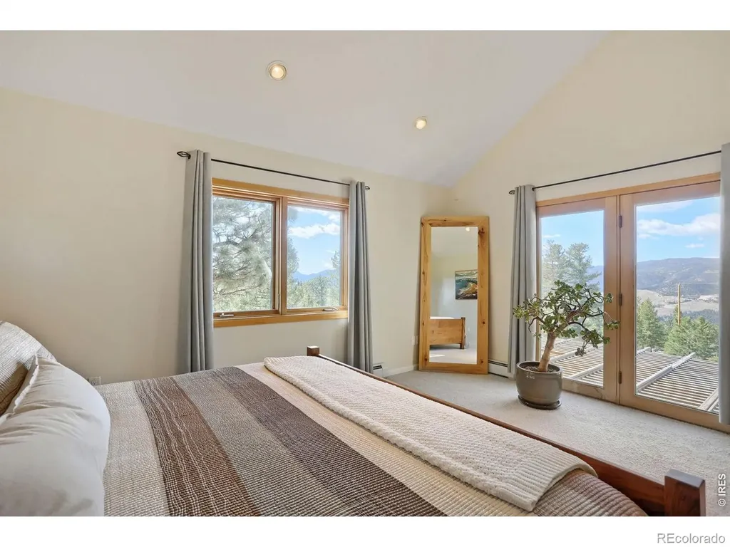 6010 Flagstaff Road Boulder CO 80302