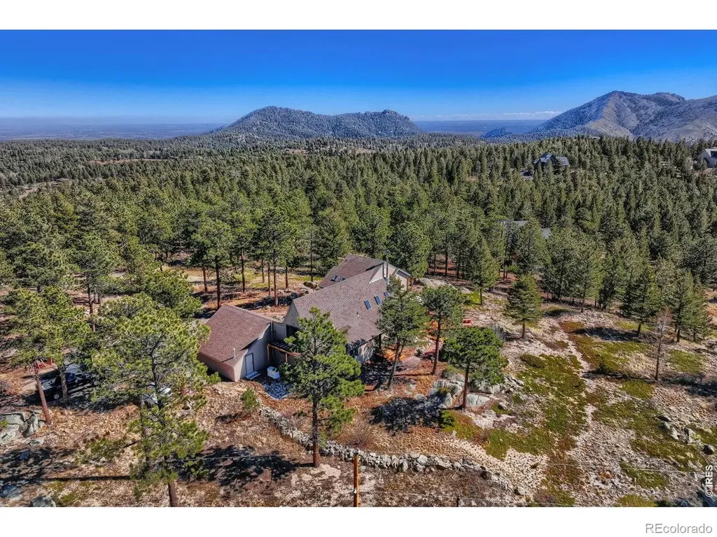 6010 Flagstaff Road Boulder CO 80302