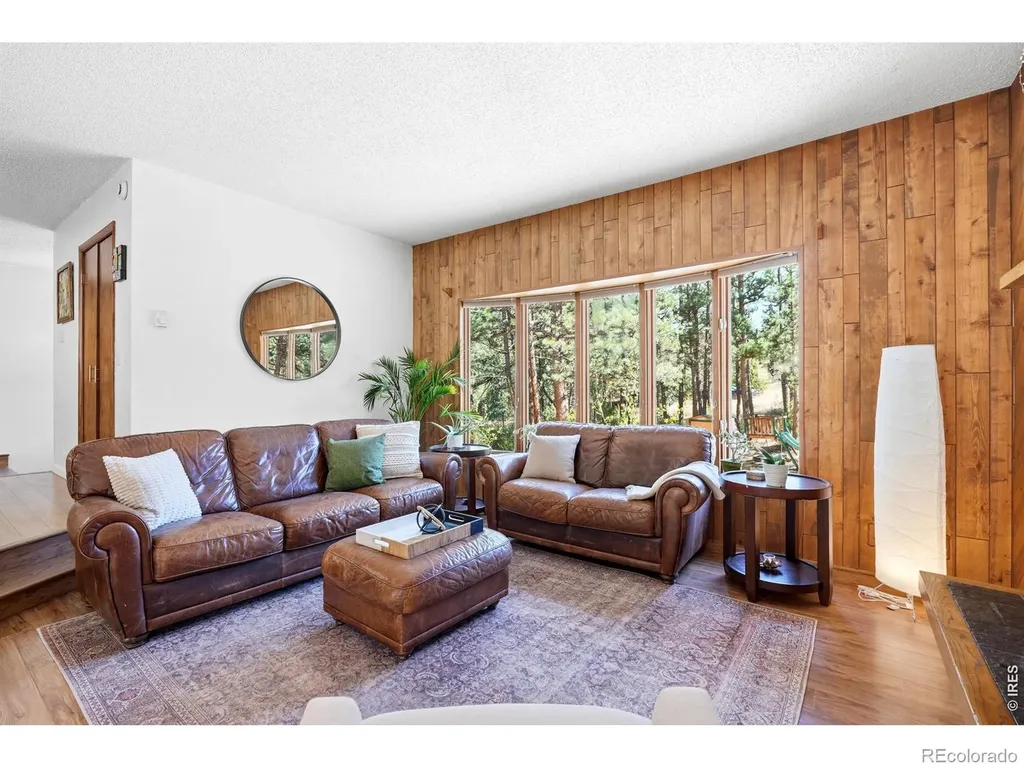 5 Mohawk Road Lyons CO 80540
