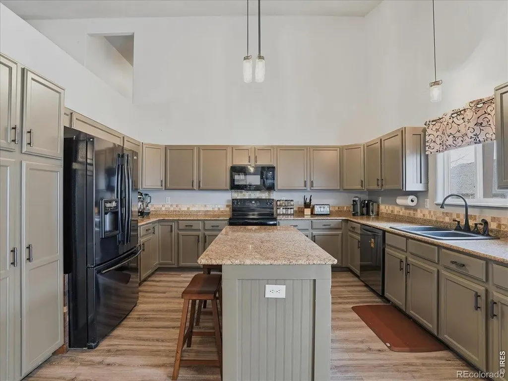 3325 Crazy Horse Drive Wellington CO 80549