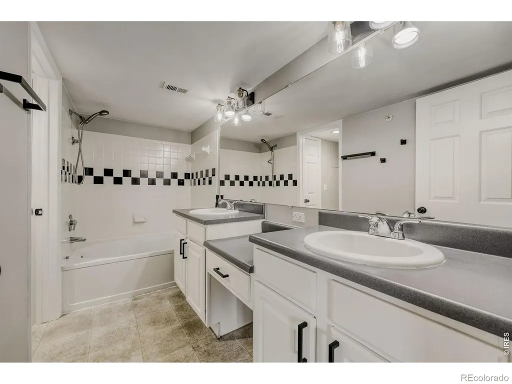 2124 Concord Lane Superior CO 80027