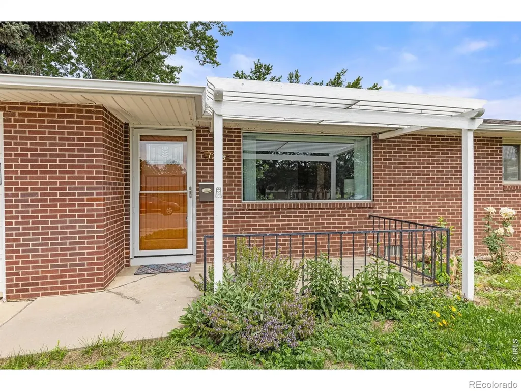 1208 Juniper Street Longmont CO 80501
