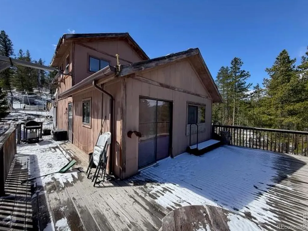 885 Pratt Creek Road Livermore CO 80536