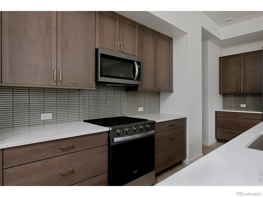 725 Kubat Lane Longmont CO 80503