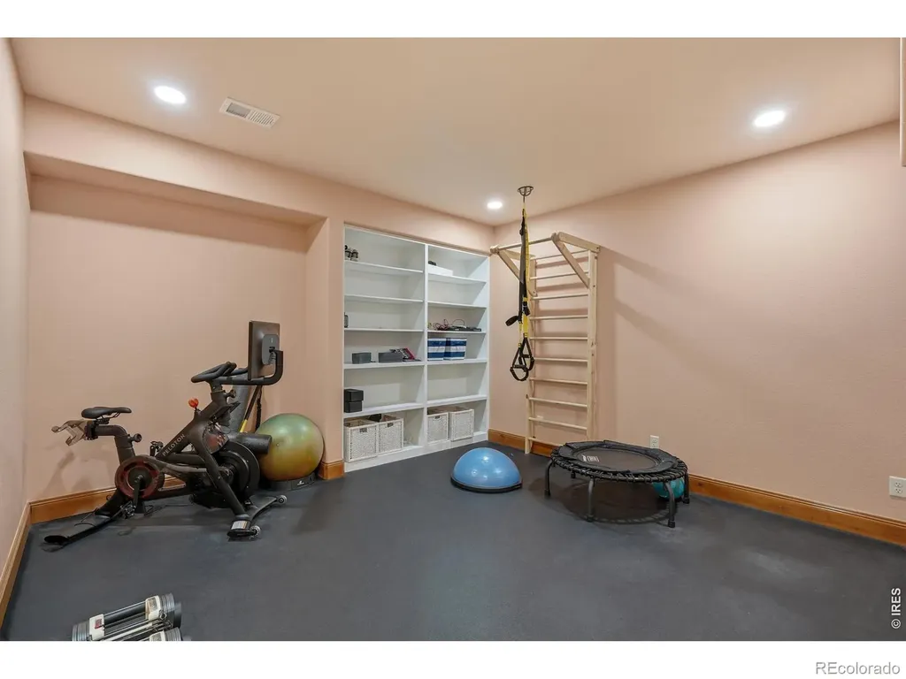 1444 Onyx Circle Longmont CO 80504